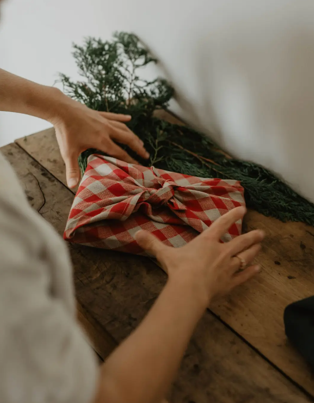 sustainable-packaging-for-gifts